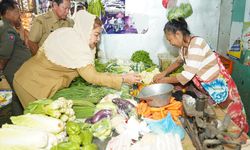 Harga Sayur Melonjak, Mbak Ita Tinjau Pasar-pasar Tradisional di Kota Semarang