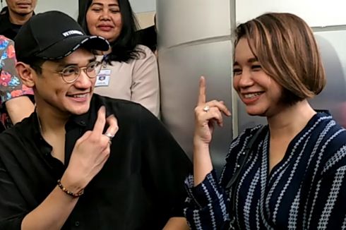 Unggah Foto Pegangan Tangan, Afgan dan Rossa Didoakan ke Pelaminan