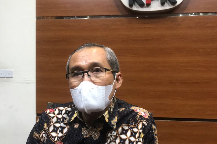 Wakil Ketua KPK Alexander Marwata ditemui di Gedung Merah Putih KPK, Jakarta, Kamis (27/1/2022).