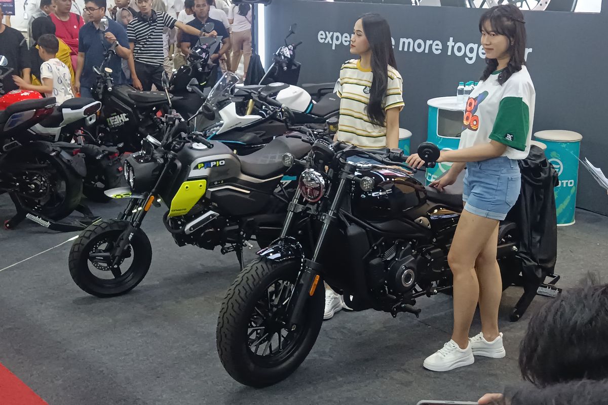 Motor baru MForce di Jakarta Fair Kemayoran 2024, ada CFMoto CLC450, Papio X02 dan WMoto Letbe Neon