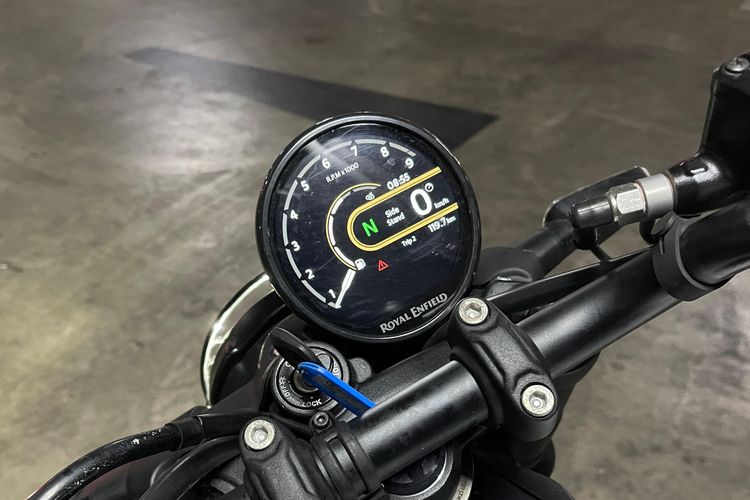 Royal Enfield Guerrilla 450