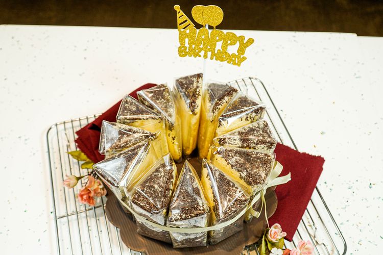 Mini chiffon cake Tata Cakery cocok untuk kue ulang tahun.