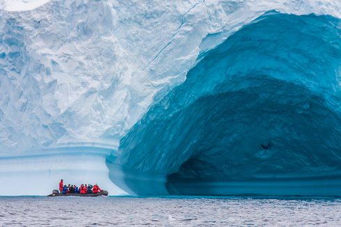 Gletser di Antartika Dinamai 