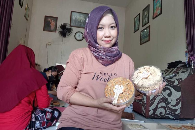 Niken Yuniawati, produsen kue kering asal Kelurahan Wonotingal, Kecamatan Candisari, Semarang, Jawa Tengah (Jateng).