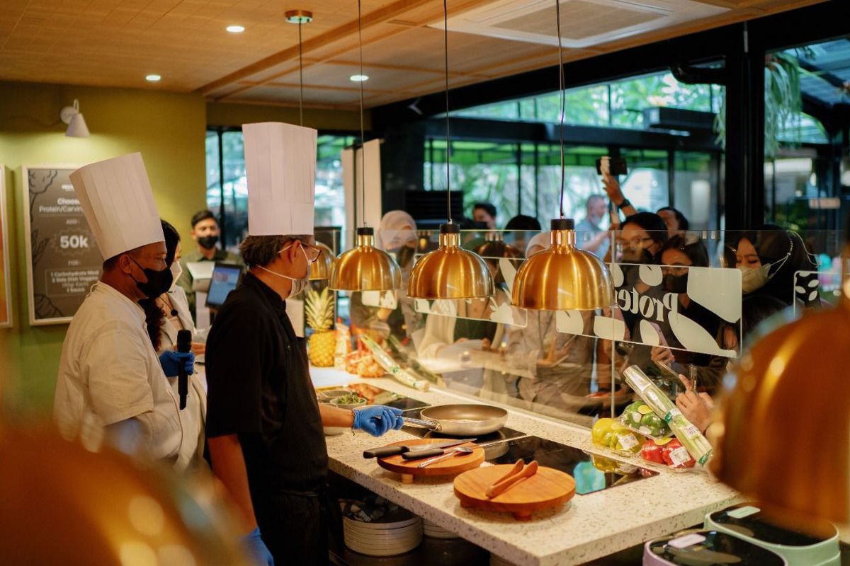 Cooking demo dan section Ready to Eat Food di Growell Whole Foods Pondok Indah 