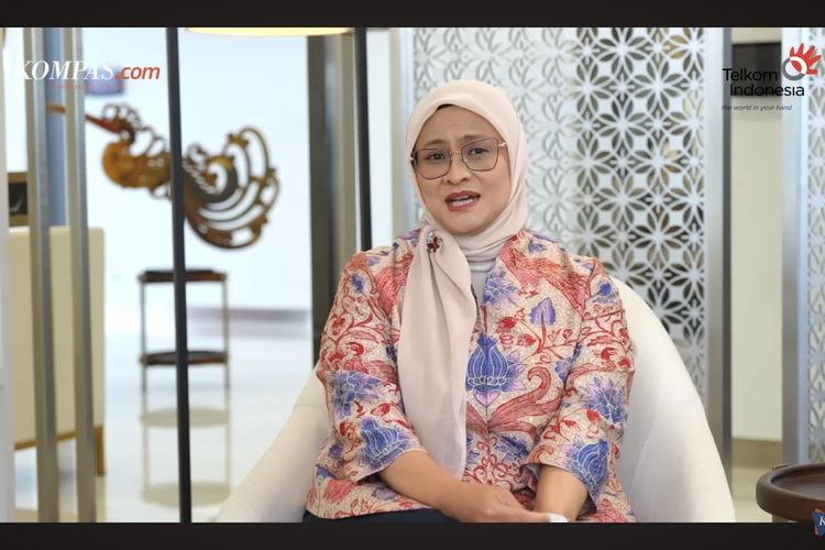 Direktur Utama PT Telkom Indonesia (Persero) Tbk Dian Siswarini dalam program Naratama dengan host Pemimpin Redaksi Kompas.com, Amir Sodikin.