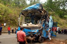 Sopir Bus yang Alami Kecelakaan 