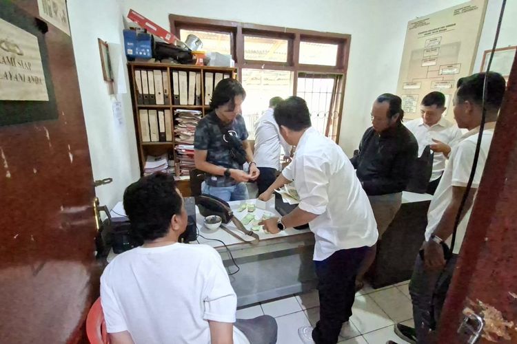Pengedar Uang Palsu Tertangkap di Pasar Bengkulu, Nyaris Dihakimi Massa