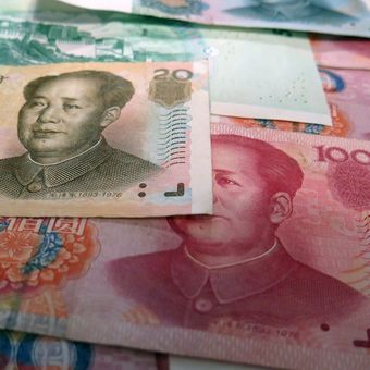 Ilustrasi mata uang yuan China. 
