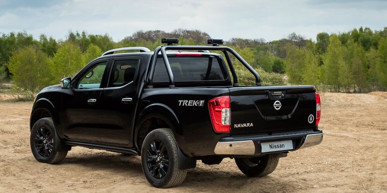  Navara Trek-1 °