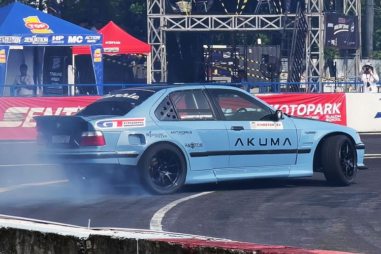 Tim GT Radial di gelaran Kejurnas Drift Seri 2