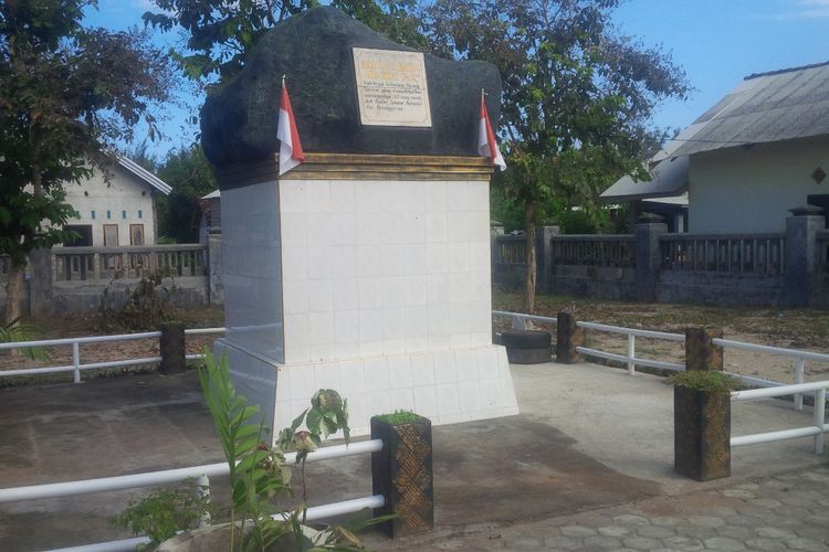 Monumen tsunami di Dusun Pancer, Kecamatan Pesanggaran, Banyuwangi, Jatim.