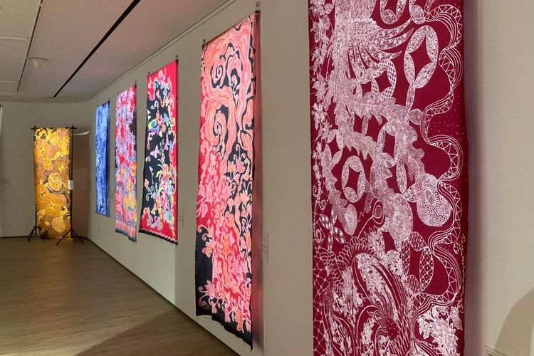 Harga Jutaan Batik Tulis Peranakan Itu Masuk Akal