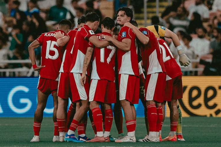 Timnas Indonesia dalam perjuangan di ronde keempat Kualifikasi Piala Dunia 2026 Zona Asia saat menghadapi Arab Saudi, Kamis (9/10/2025) di Stadion King Abdullah Sports City, Jeddah. 