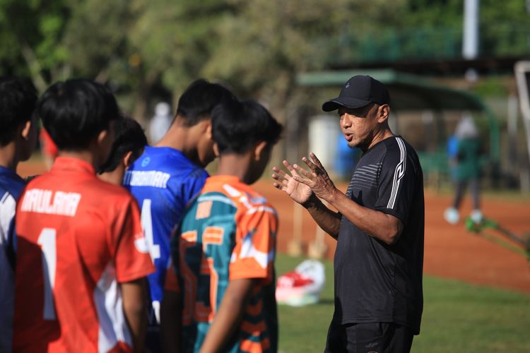 Bentuk Tanggung Jawab Rahmad Darmawan di Sepak Bola Terjun di Level Grassroot
