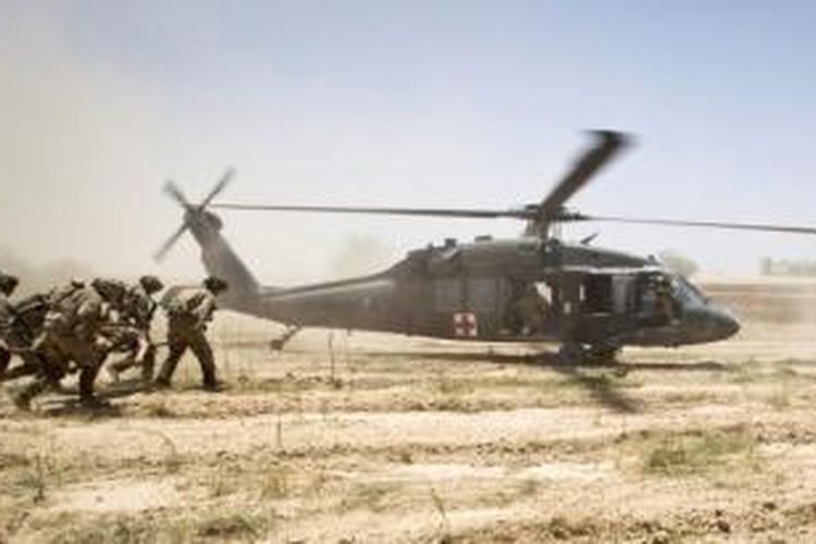 Pada akhir 2014, seluruh pasukan NATO yang dipimpin AS akan ditarik mundur dari Afganistan.