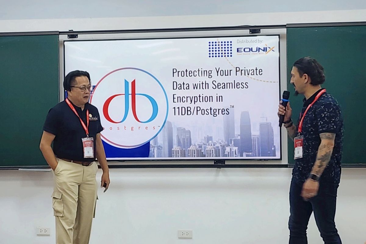 CEO PT Equnix Business Solutions Julyanto Sutandang di ajang FOSSASIA SUMMIT 2024 di Vietnam, April 2024.