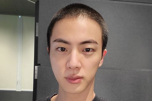 Pamer Rambut Cepak Jelang Wamil, Jin BTS: Ternyata Lebih Lucu dari yang Saya Kira