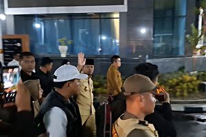 Demo Ricuh, Gubernur Kaltim Keluar Kantor Dikawal lalu Abaikan Massa dan Wartawan