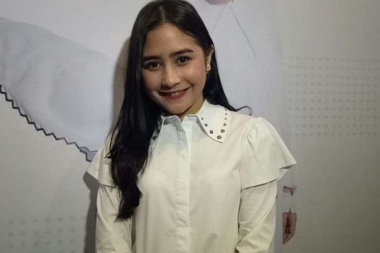 Prilly Latuconsina saat dijumpai di Veranda Hotel, Kebayoran, Jakarta Selatan, Rabu (18/10/2017).