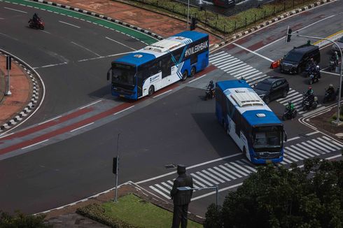 PPKM Level 2 di Jakarta, Transportasi Umum Boleh Beroperasi dengan Kapasitas Penumpang 100 Persen