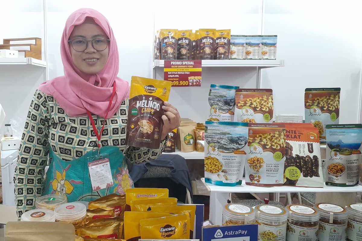 Elliyina, Owner Koncone Ngemil, UMKM Camilan Berbahan Melinjo