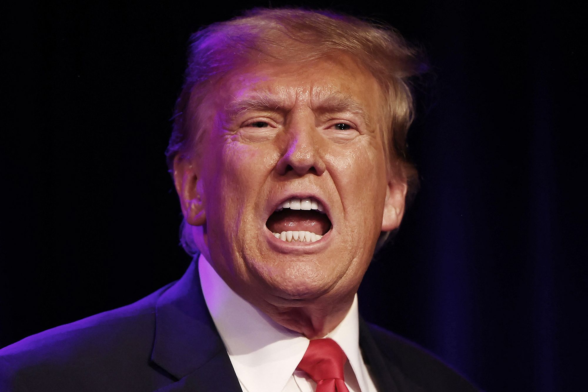 Trump Didiskualifikasi dari Pemungutan Suara Partai Republik di Illionis