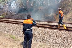 Jangan Sembarangan, Ini Bahaya Bakar Sampah Dekat Rel Kereta Api