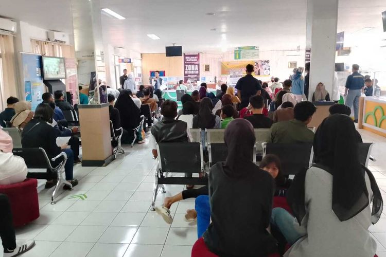 Pasca Lebaran, Mall Pelayanan Publik Sumedang Diserbu Warga: 