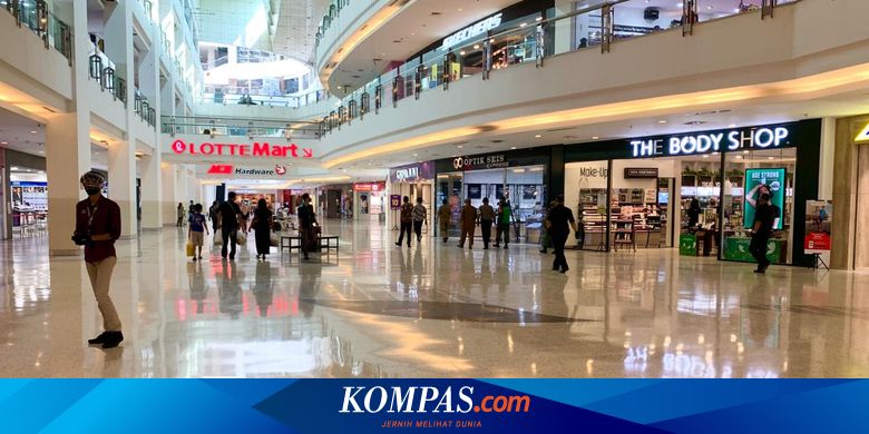 Daerah PPKM Level 3, Mal Dibuka Hanya untuk 25 Persen Pengunjung - Vimarsana News