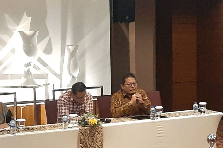 Direktur Dewan Eksekutif Badan Akreditasi Nasional Perguruan Tinggi (BAN-PT) Ari Purbayanto dalam jumpa pers acara Forum Penguatan Integritas Ekosistem Perguruan Tinggi yang digelar oleh Komisi Pemberantasan Korupsi (KPK) di Hotel Alana, Selasa (15/11/2022).
