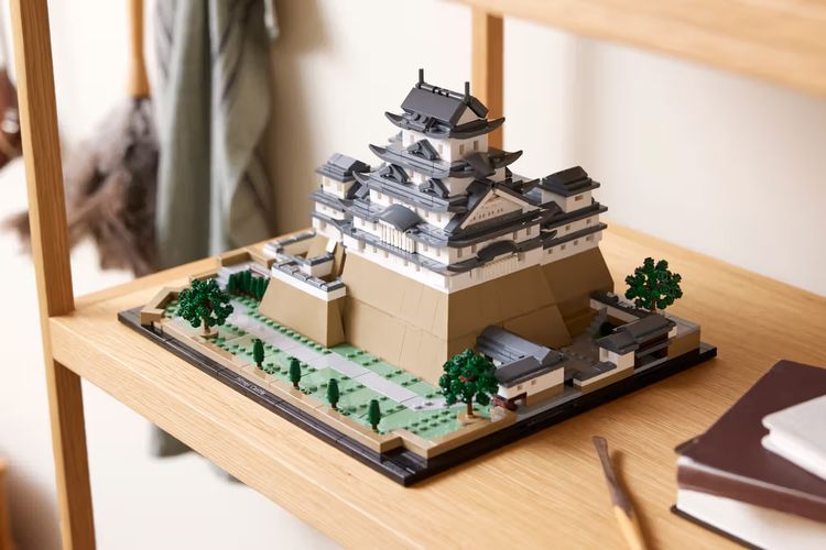 Lego Himeji Castle