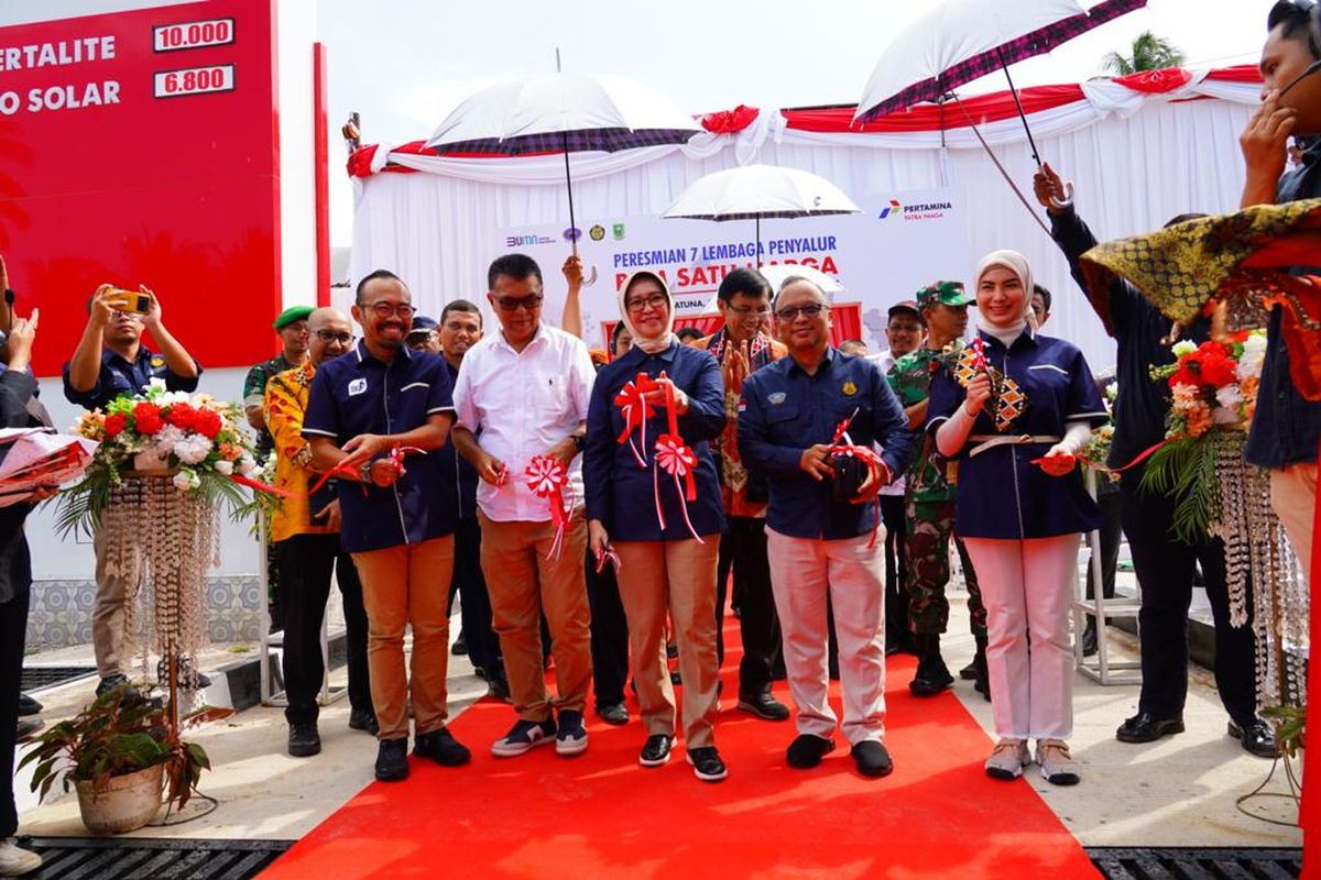 Badan Pengatur Hilir Minyak dan Gas Bumi (BPH Migas) bersama badan usaha penugasan secara serentak meresmikan 29 penyalur Bahan Bakar Minyak (BBM) Satu Harga, Kamis (24/8/2023).
