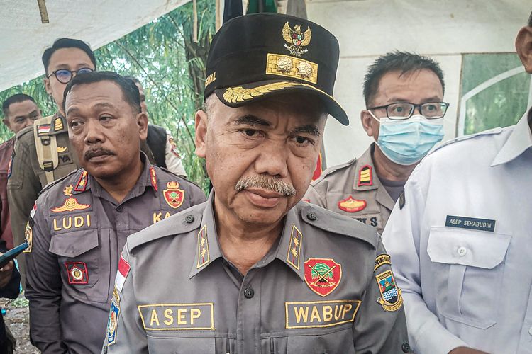 Wakil Bupati Bandung Barat, Asep Ismail saat ditemui untuk wawancara, Rabu (25/6/2025).
