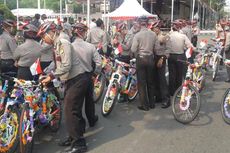Kawal Pawai Budaya, Polisi Pariwisata Kendarai Sepeda Hias