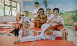 Sekolah Swasta Gratis Dobrak Sekat Pendidikan di Jakarta