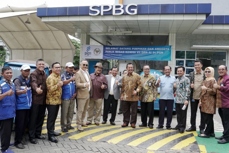 Panitia Kerja Minyak dan Gas (Panja Migas) DPR RI menilai PGN mampu mengelola infrastruktur gas secara nasional. Hal itu dinyatakan Ketua Panja Migas DPR RI Herman Khaeron saat kunjungan kerja ke kantor pusat PGN di Jakarta, Selasa (13/2/2018)