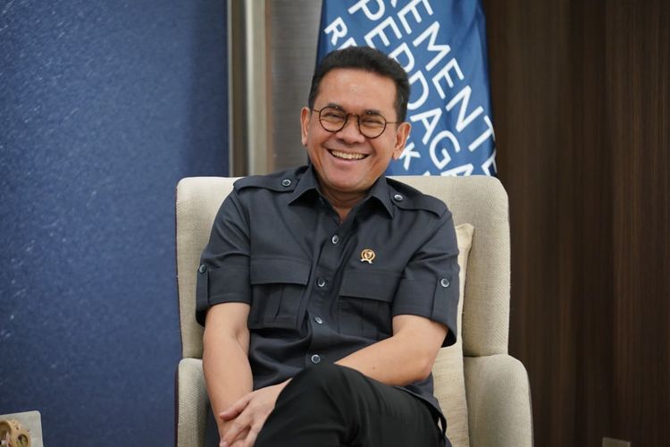 UMKM Tertekan Produk Impor Murah, Mendag Siapkan Kebijakan Baru