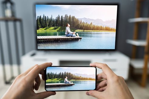 Cara Menghubungkan HP ke Smart TV Tanpa Kabel