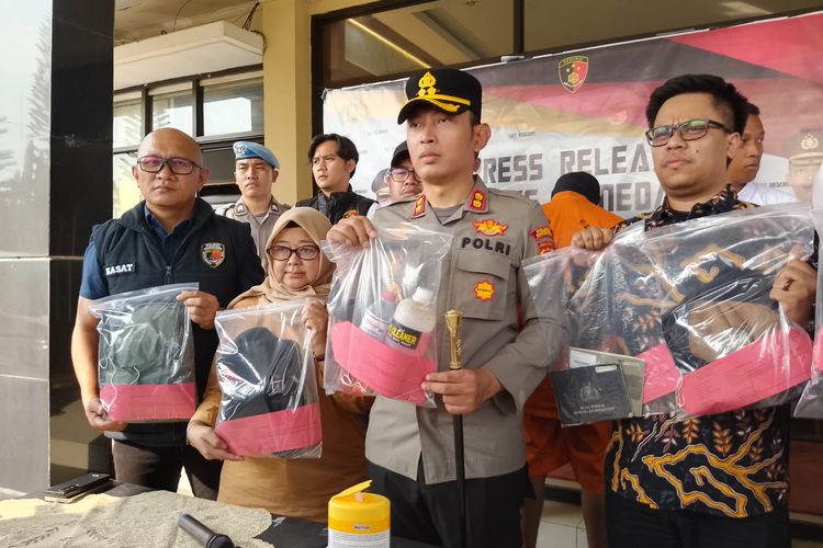 Polisi Tangkap Pria Penyiram Air Keras ke 2 Anak di Sumedang, Dipicu Utang dan Motif Asmara dengan Ibu Korban