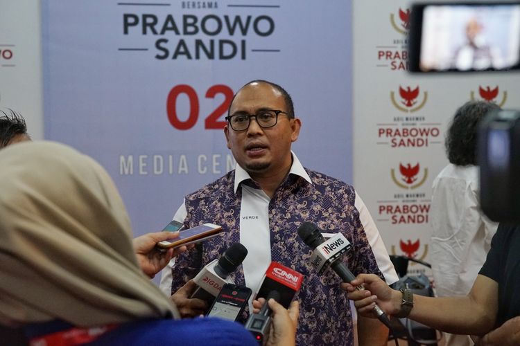 Juru Bicara Badan Pemenangan Nasional pasangan Prabowo Subianto-Sandiaga Uno (BPN) Andre Rosiade di media center Prabowo-Sandiaga, Jalan Sriwijaya I, Jakarta Selatan, Jumat (17/5/2019). 