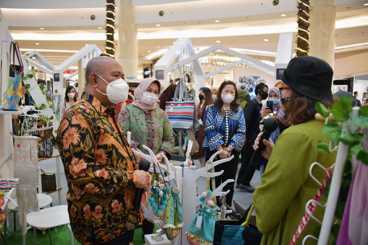 Sekretaris Jenderal Kementerian Perdagangan Suhanto, saat membuka secara resmi In Store Promotion 2020, di Mal Kota Kasablanka, Jakarta, Rabu (18/11/2020).