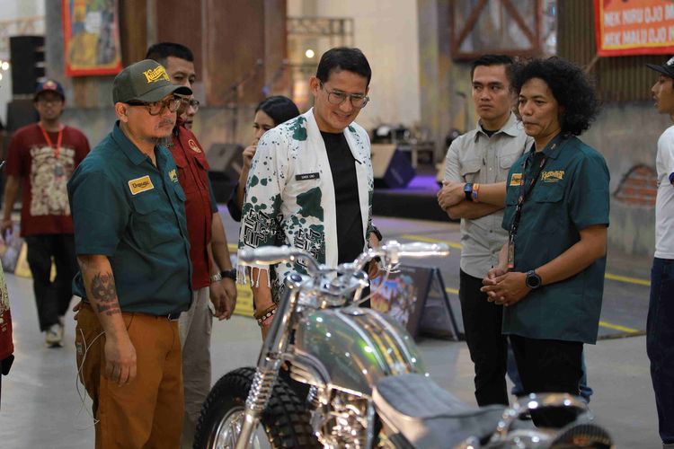 Sandiaga Uno di Kustomfest 2024