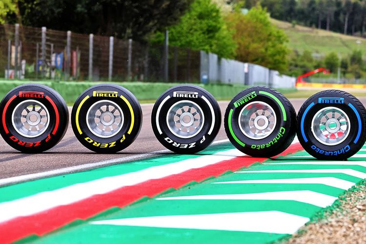 Ban balap Formula 1 (F1) dipasok oleh Pirelli
