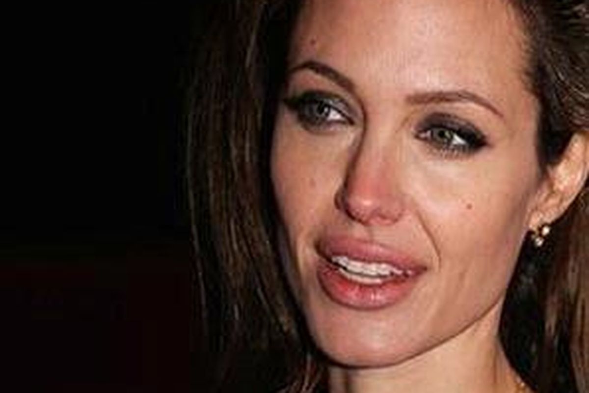 angelina jolie