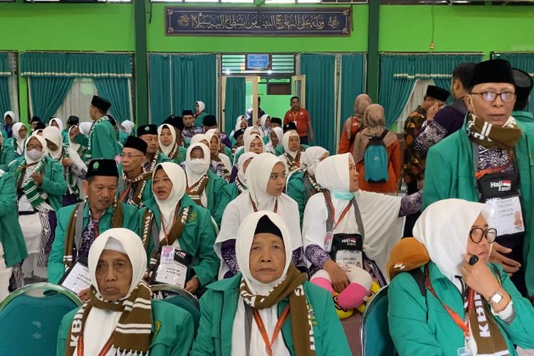 Suhu Udara Tanah Suci Capai 41 Celsius, Jemaah Diminta Sering Konsumsi Air