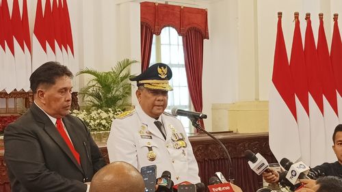 Lantik Gubernur Riau, Jokowi Titip Pesan Jaga Kondusivitas di Tahun Politik