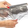 8 Manfaat Aluminium Foil di Dapur Selain untuk Membungkus Makanan