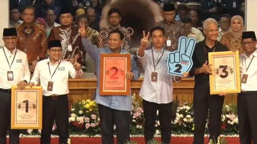 Survei Charta Politika: Elektabilitas Prabowo-Gibran 42,2 Persen, Ganjar-Mahfud 28 Persen, Anies-Muhaimin 26,7 Persen