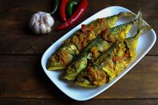 Resep Ikan Kembung Bumbu Woku, Bakar Saat Akhir Pemasakan